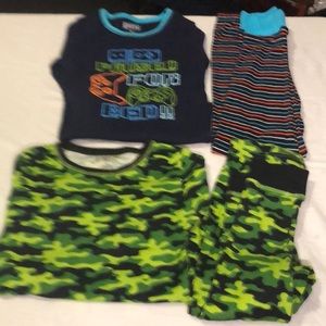 Two pairs of pajamas for boys size 10